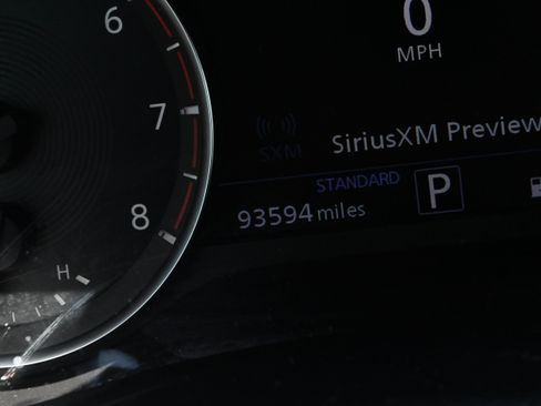 Used 2019 INFINITI QX50 Luxe FWD image 25