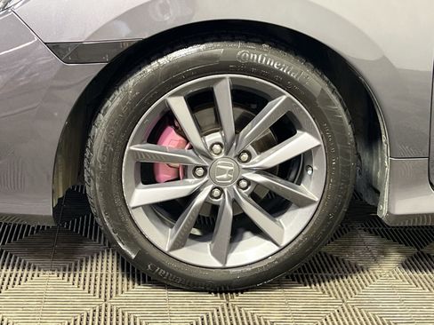 Used 2019 Honda Civic EX image 12
