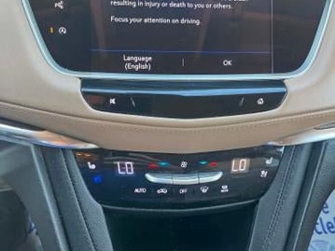 Used 2023 Cadillac XT5 Sportv w/ Platinum Package AWD/4WD image 10