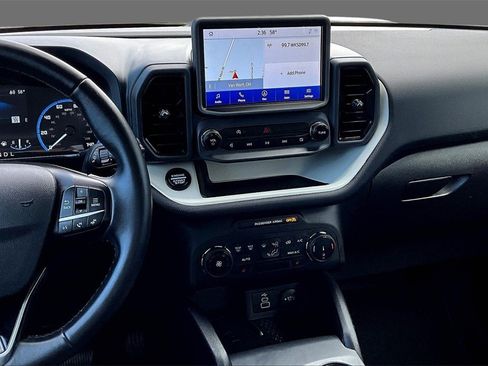 Used 2024 Ford Bronco Sport Heritage w/ Heritage Convenience Package image 3