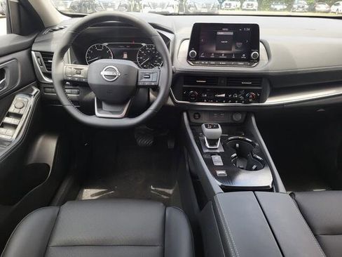 New 2025 Nissan Rogue SV w/ SV Premium Package image 19