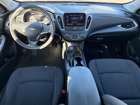 Used 2024 Chevrolet Malibu LT image 14