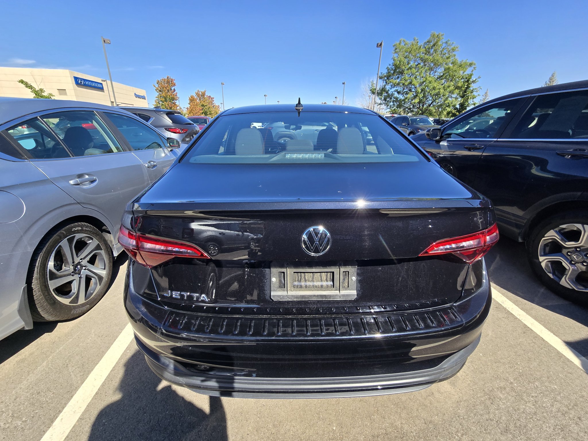 Used 2024 Volkswagen Jetta Sport FWD image 4