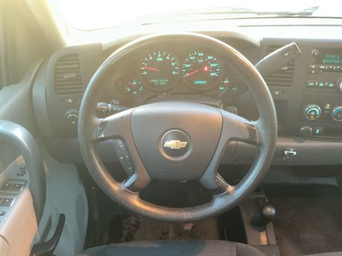 Used 2013 Chevrolet Silverado 1500 W/T image 11