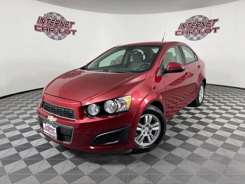 Used 2012 Chevrolet Sonic LS image 1