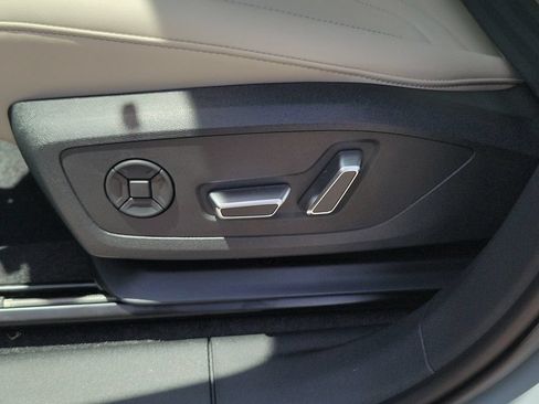 New 2026 Audi Q3 quattro 2.0T AWD/4WD image 18