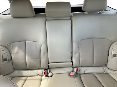 Used 2014 Subaru Outback 2.5i Limited w/ Moonroof Package image 14