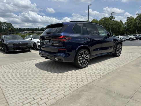 Used 2026 BMW X5 xDrive40i w/ M Sport Package AWD/4WD image 16