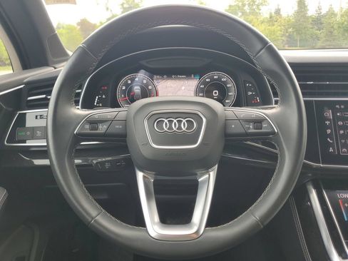 Used 2025 Audi Q7 3.0T Premium Plus AWD/4WD image 30