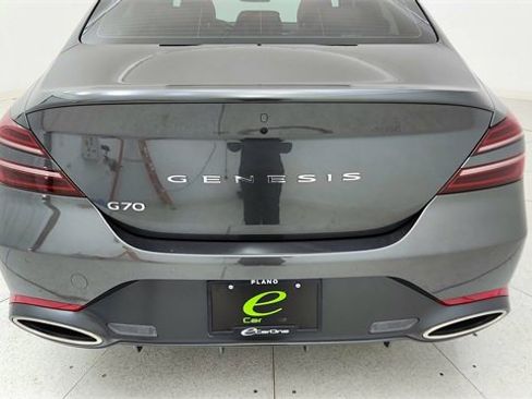 Used 2025 Genesis G70 2.5T w/ Sport Prestige Package image 11