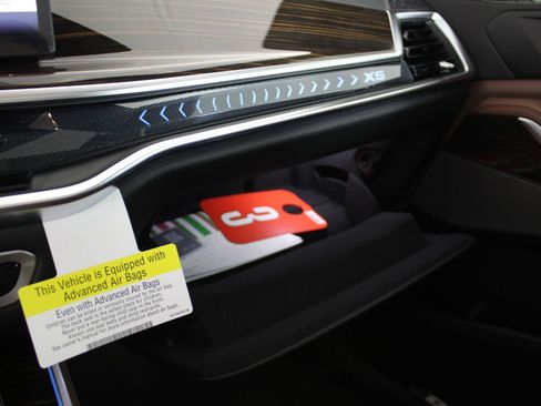 New 2026 BMW X5 xDrive50e w/ M Sport Package image 27