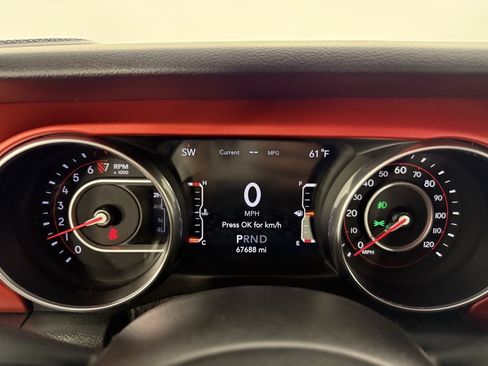 Used 2018 Jeep Wrangler Unlimited Rubicon w/ Cold Weather Group image 22