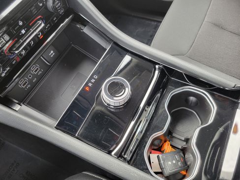 Used 2023 Jeep Grand Cherokee L Laredo w/ Luxury Tech Group I image 15