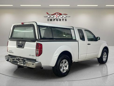 Used 2013 Nissan Frontier SV w/ SV Value Truck Pkg image 5