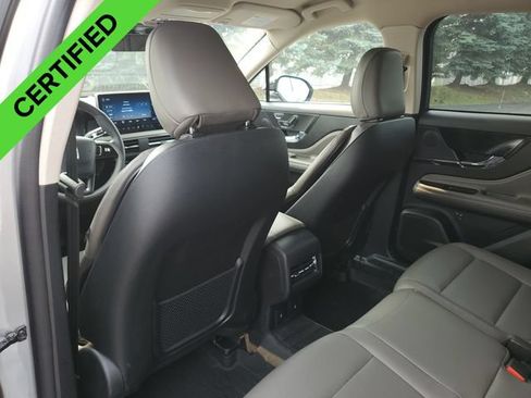 Used 2023 Lincoln Corsair AWD w/ Equipment Group 101A image 30