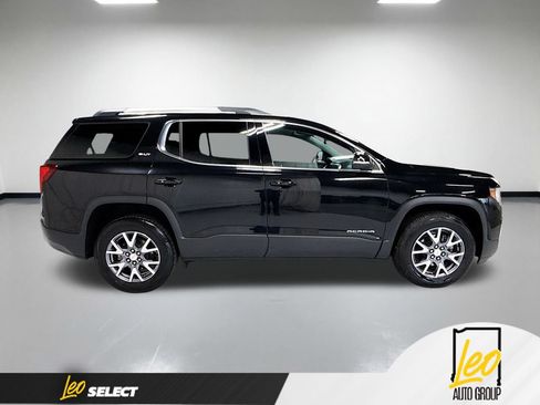 Used 2023 GMC Acadia SLT AWD/4WD image 6