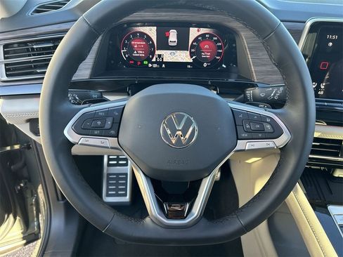 New 2026 Volkswagen Atlas SEL Premium R-Line image 19