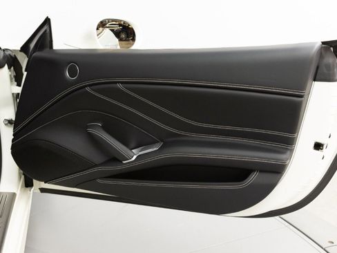 Certified 2016 Ferrari California T image 68