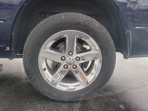 Used 2014 RAM 1500 Express RWD image 8