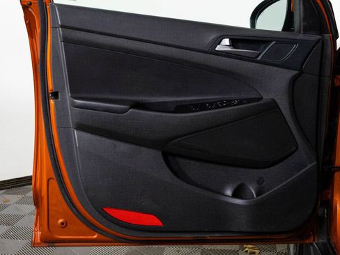 Used 2017 Hyundai Tucson Sport w/ Cargo Package image 32