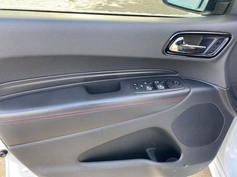 Used 2024 Dodge Durango GT image 17