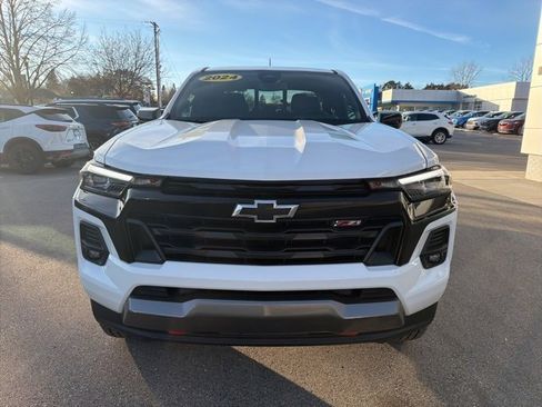 Certified 2024 Chevrolet Colorado Z71 w/ Z71 Convenience Package 2 image 8