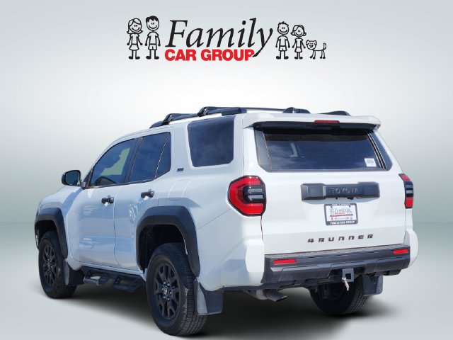 Used 2025 Toyota 4Runner SR5 RWD image 3