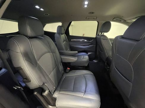 Used 2020 Buick Enclave Premium AWD/4WD image 26