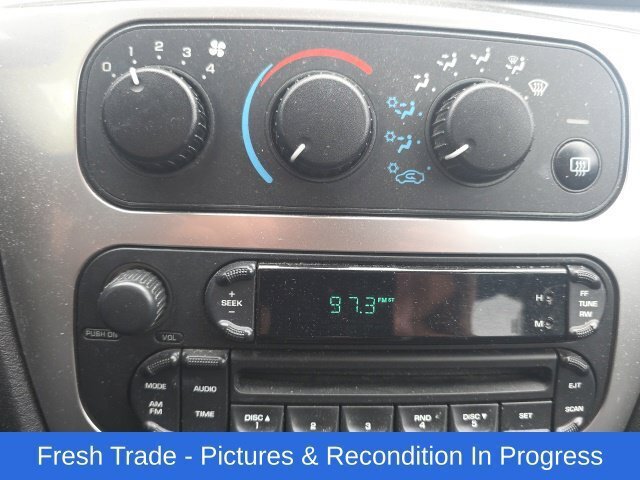 Used 2005 Chrysler Sebring Touring FWD image 14