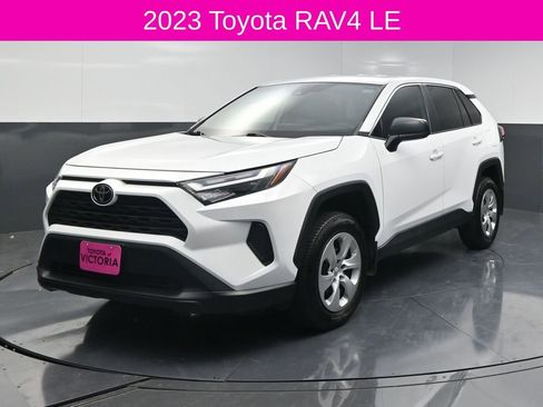 Used 2023 Toyota RAV4 LE image 2