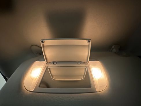 Certified 2024 Subaru Outback Touring XT image 17