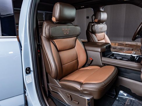 Used 2026 Ford F250 King Ranch w/ Chrome Package image 31