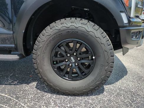 Certified 2025 Ford F150 Raptor w/ Equipment Group 803A Raptor R AWD/4WD image 11