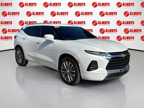 Used 2020 Chevrolet Blazer Premier w/ Driver Confidence II Package FWD image 2