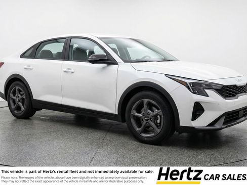 Used 2025 Kia K4 FWD image 1