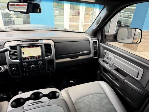 Used 2018 RAM 2500 Power Wagon w/ Luxury Group AWD/4WD image 38