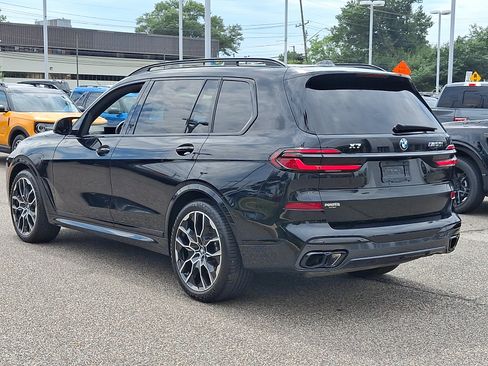 Used 2025 BMW X7 M60i w/ Executive Package AWD/4WD image 7