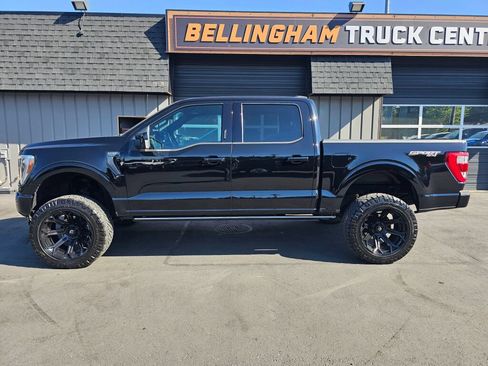 Used 2021 Ford F150 Lariat w/ Equipment Group 502A High AWD/4WD image 2