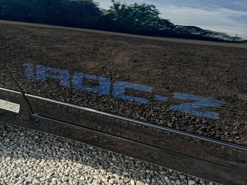 Used 1989 Chevrolet Camaro IROC-Z RWD image 63
