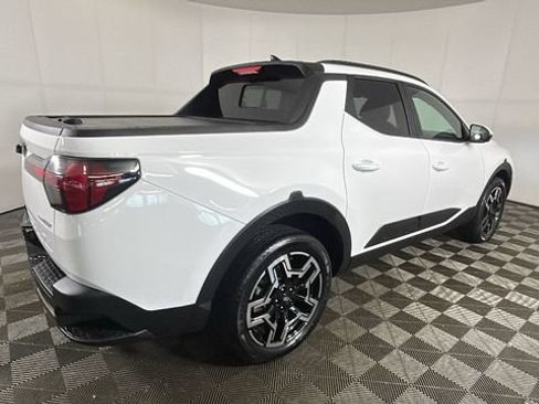 Certified 2025 Hyundai Santa Cruz Limited AWD/4WD image 2