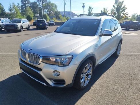 Used 2017 BMW X3 xDrive28i AWD/4WD image 7