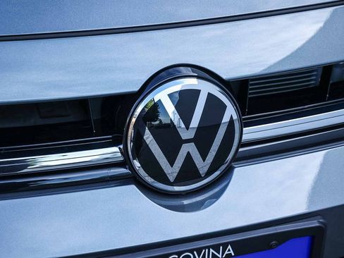 New 2026 Volkswagen Jetta SE image 15