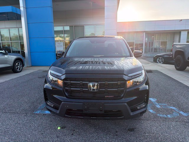 Used 2024 Honda Ridgeline Sport image 2