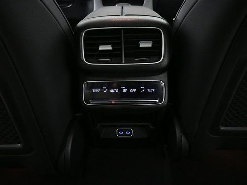 Certified 2025 Mercedes-Benz GLS 450 4MATIC image 18