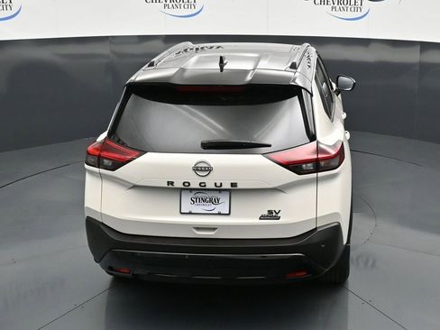 Used 2023 Nissan Rogue SV w/ SV Premium B Package image 14