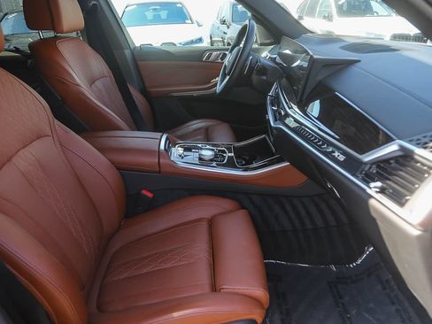 Used 2025 BMW X5 xDrive50e w/ Executive Package AWD/4WD image 12
