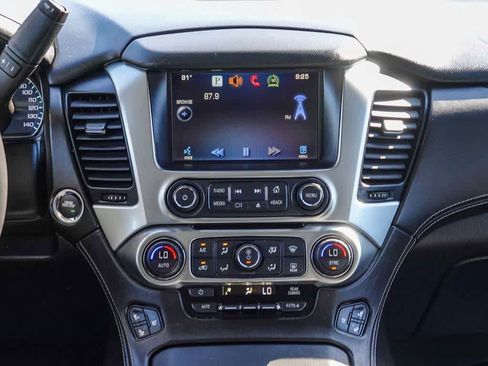 Used 2015 Chevrolet Suburban LTZ image 12