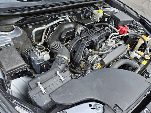Used 2023 Subaru Outback Limited image 17