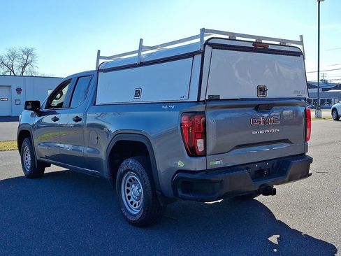 Used 2019 GMC Sierra 1500 4x4 Double Cab w/ Convenience Package image 4