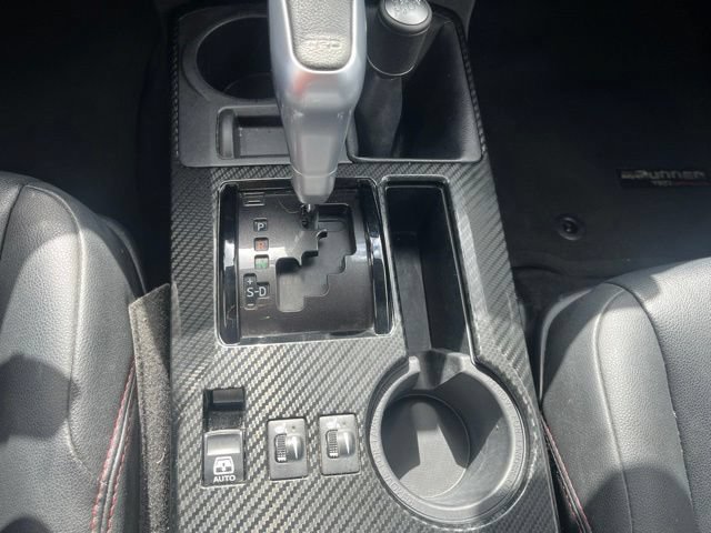 Used 2023 Toyota 4Runner TRD Off-Road Premium AWD/4WD image 34